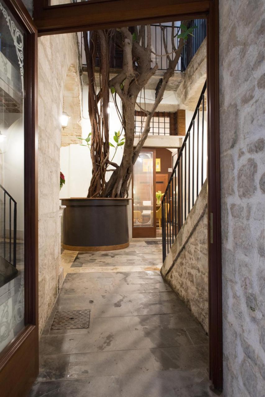 Hotel Oro 3*