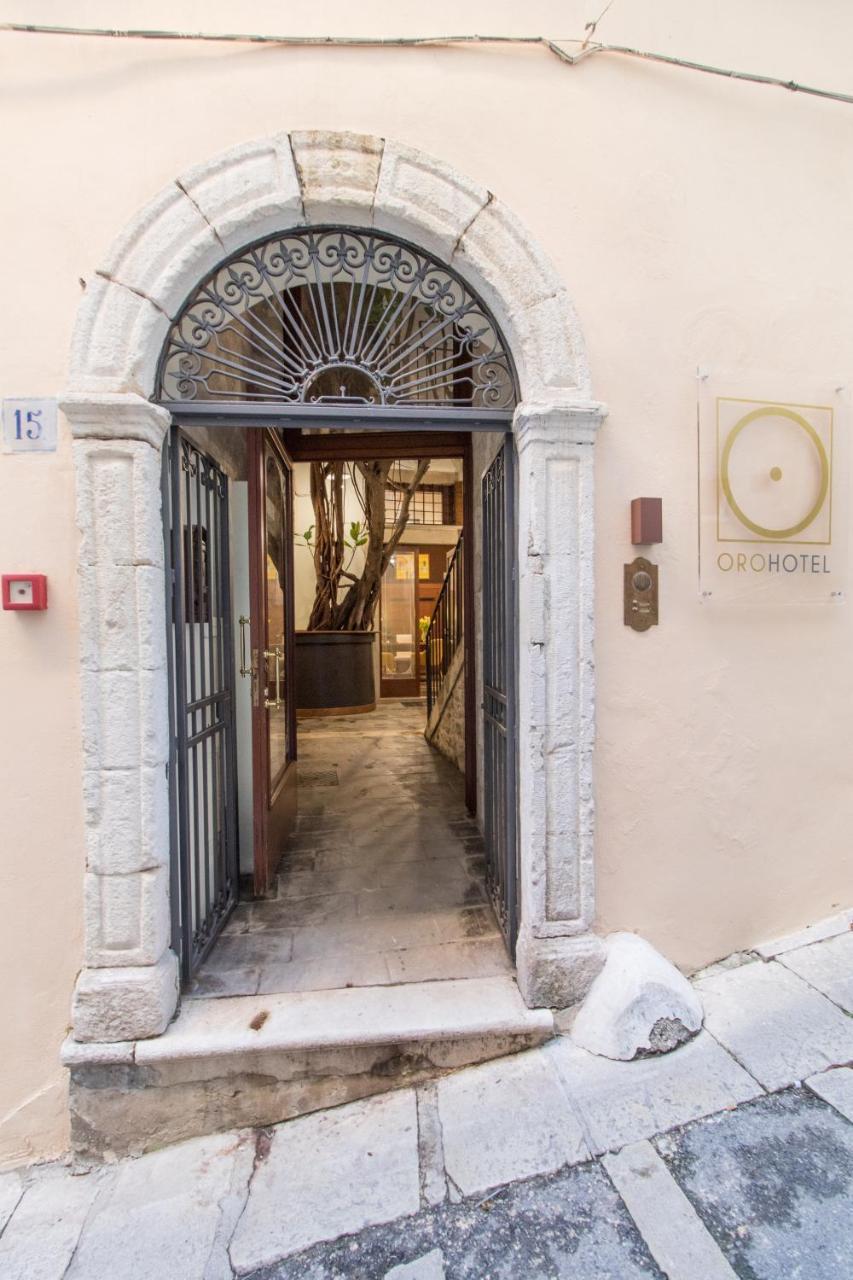 Hotel Oro
