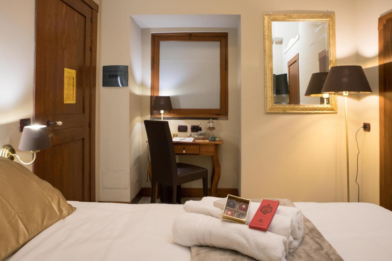 Oro Hotel 3*